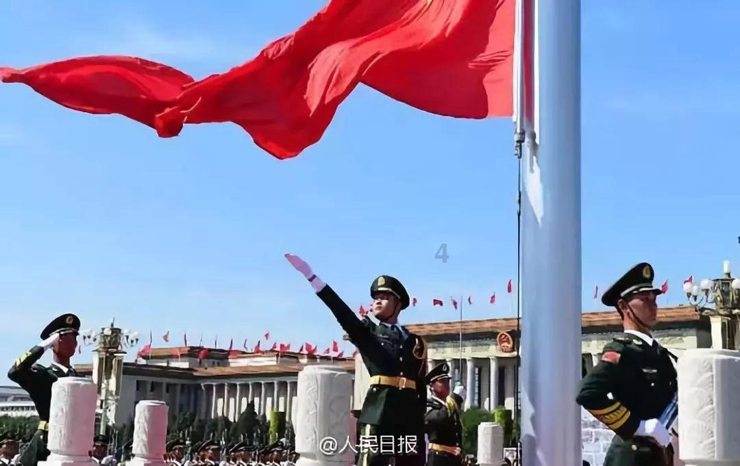 完颜团不再？硬糖少女广告遭怼脸拍，多位成员造型惨遭翻车！